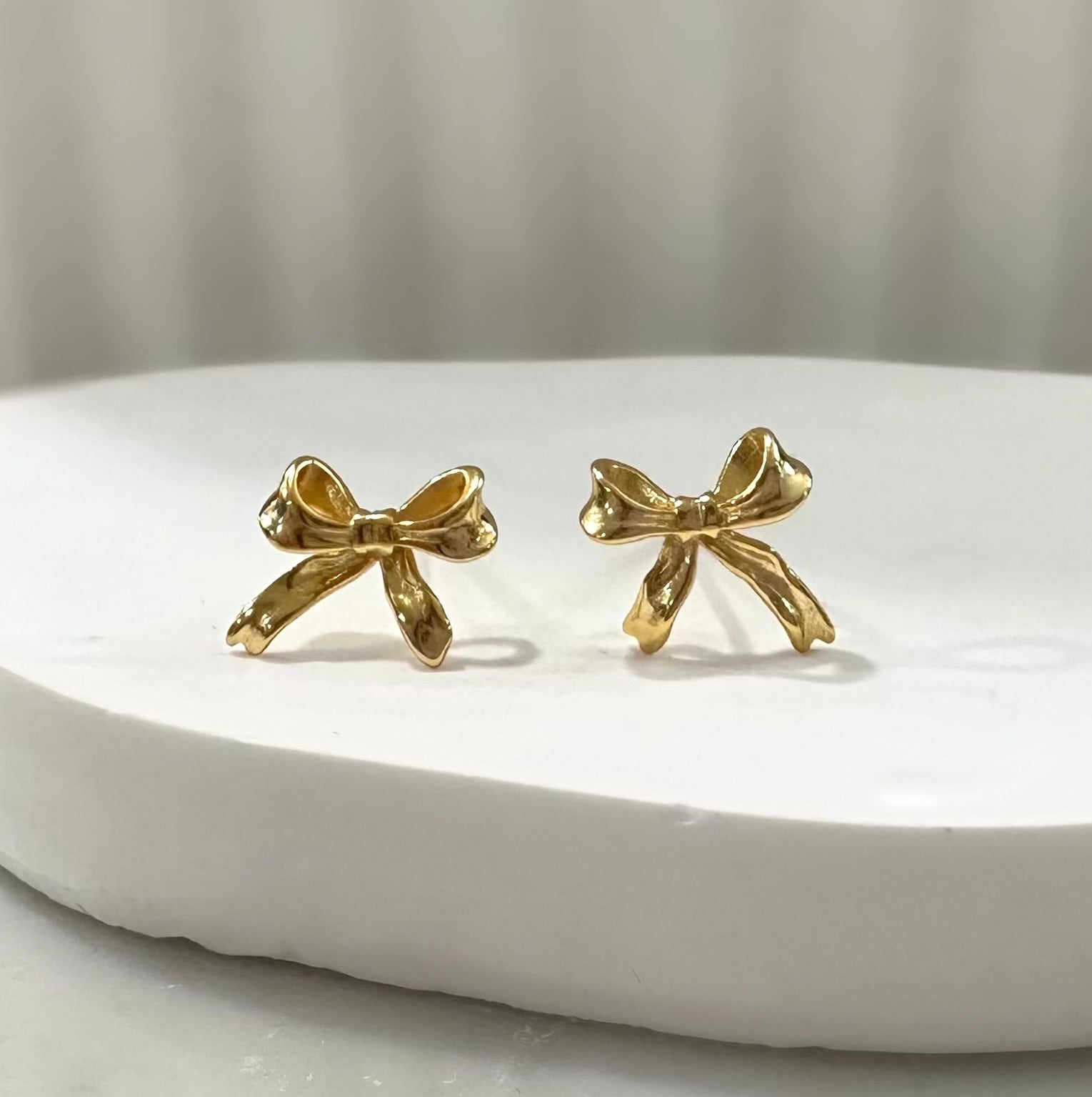 Gold Bow Stud Earring