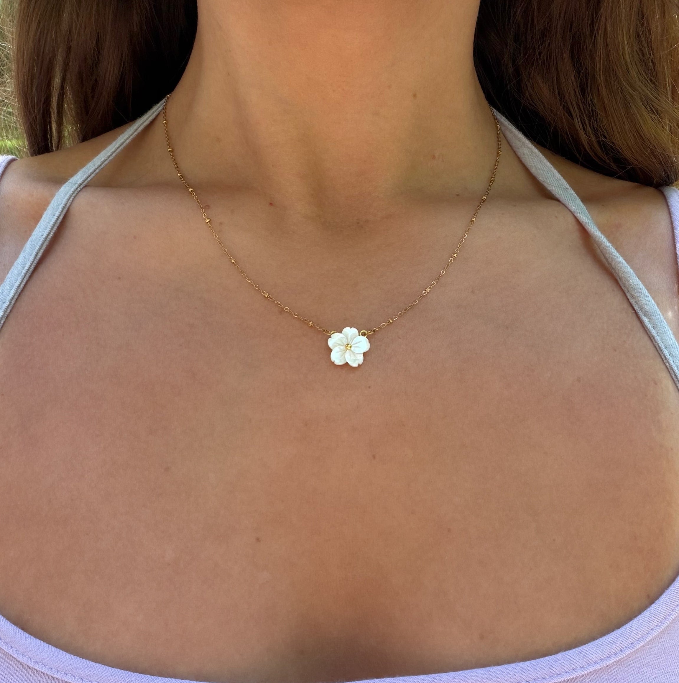 Daisy Necklace