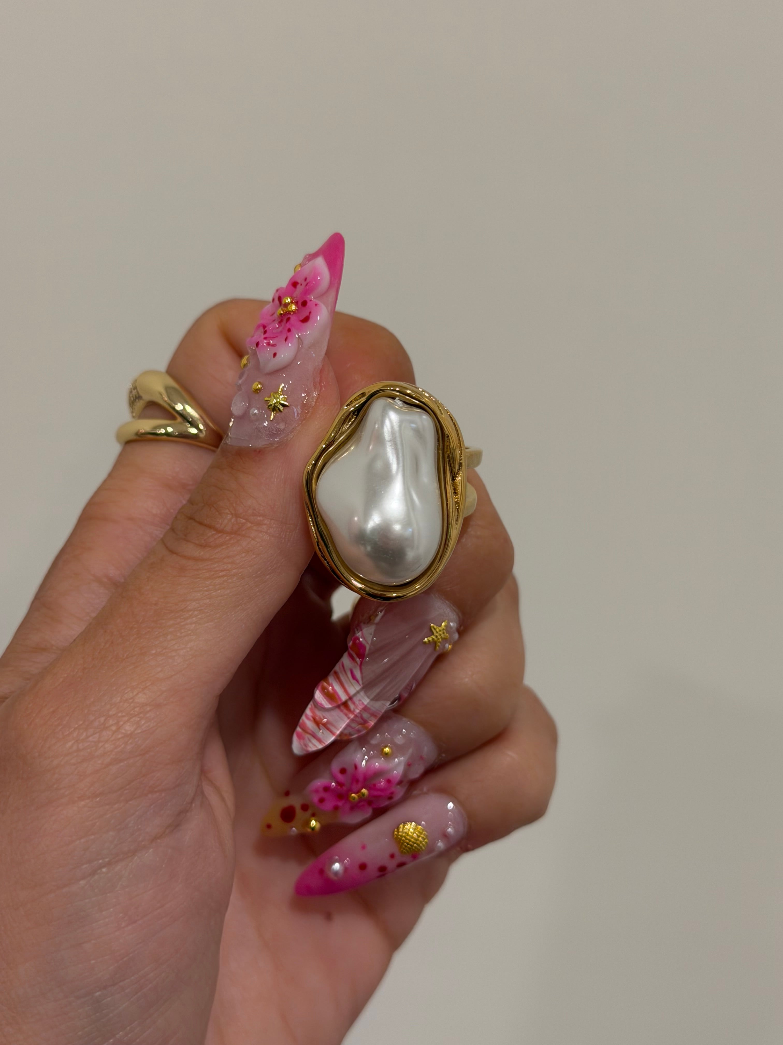 Chunky Pearl Adjustable Ring