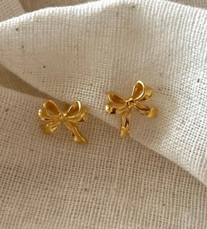 Gold Bow Stud Earring